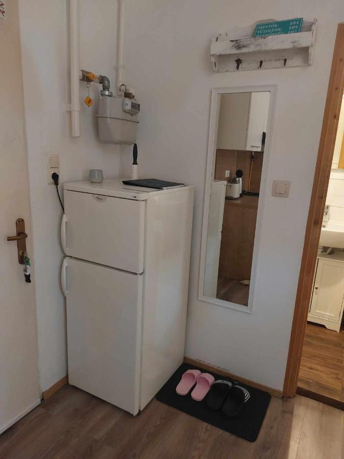 Varfal-Lak Apartman Шопрон Экстерьер фото